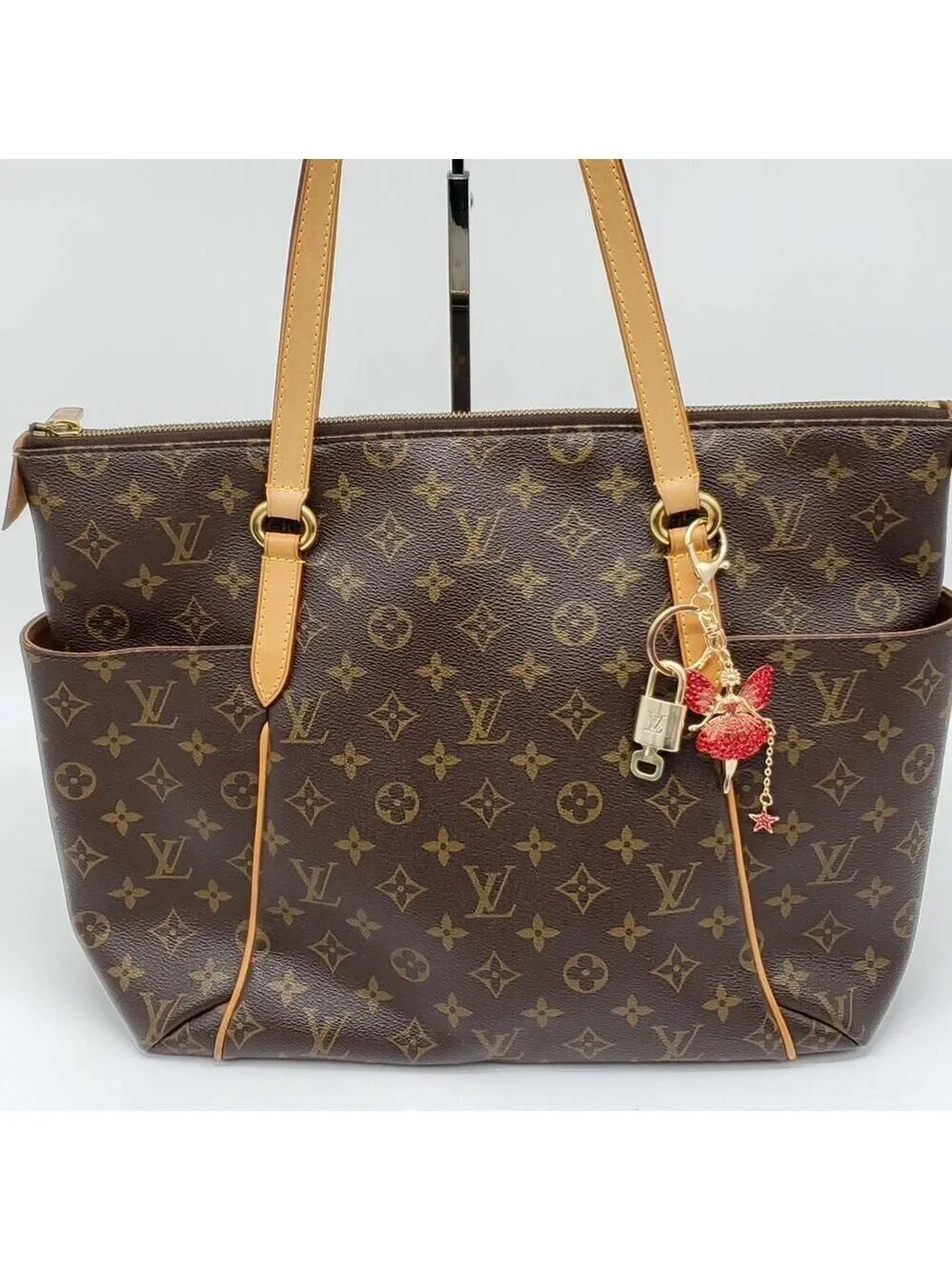 Louis Vuitton Authentic Gold Padlock 🔑 Key + Stylish Bag Unbranded Fairy Charm